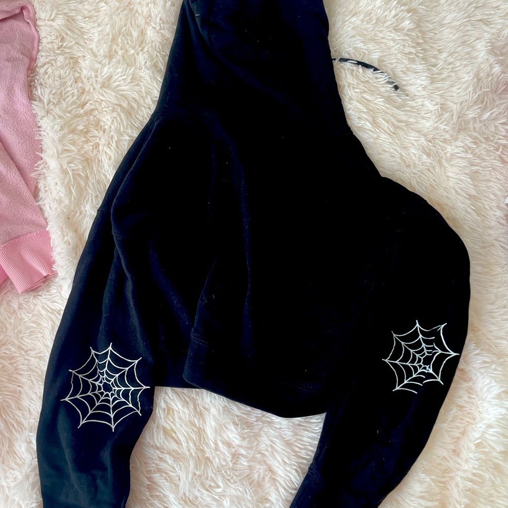 Mary Wyatt Black Spider Web Sweatshirt